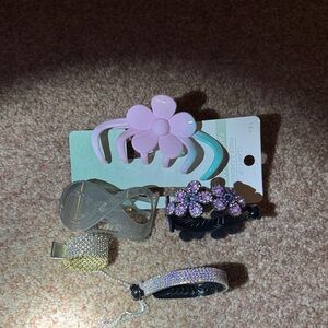 5 Pack of Women’s Pink and Clear Hair Clips - Floral & Rhinestone Accent